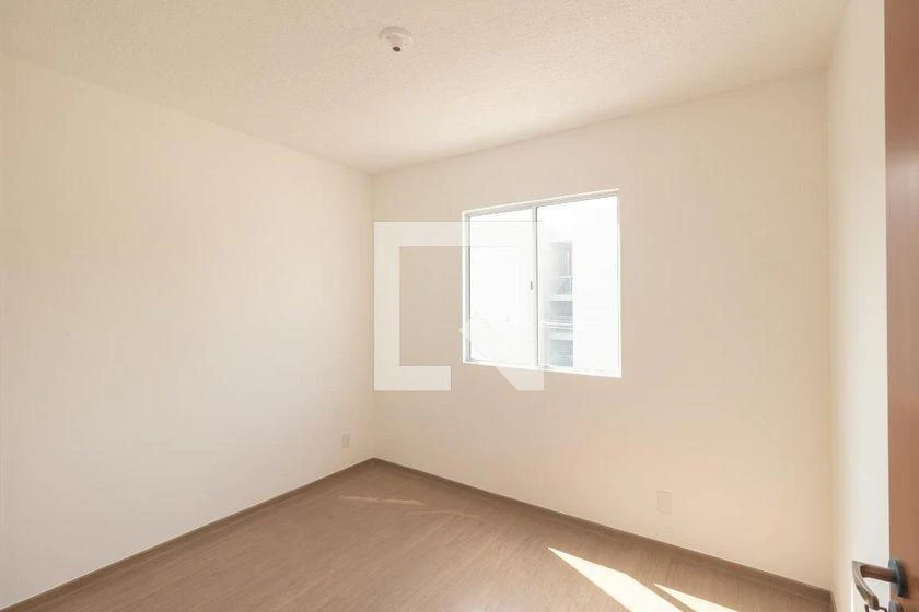 Rental apartment with 2 bedrooms and a closed kitchen — photo 7