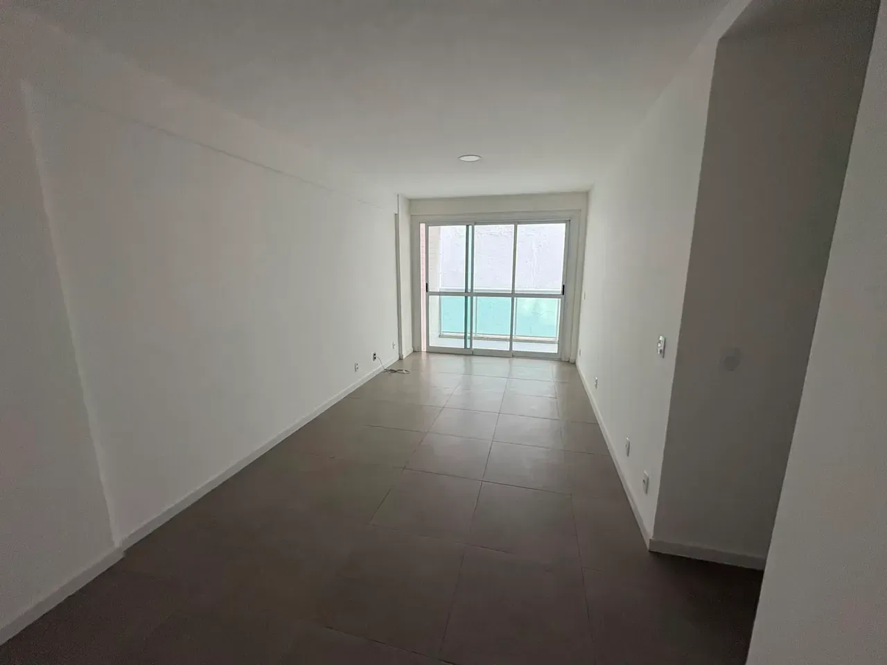 Apartamento sem mobília com 3 quartos e 2 banheiros — photo 11