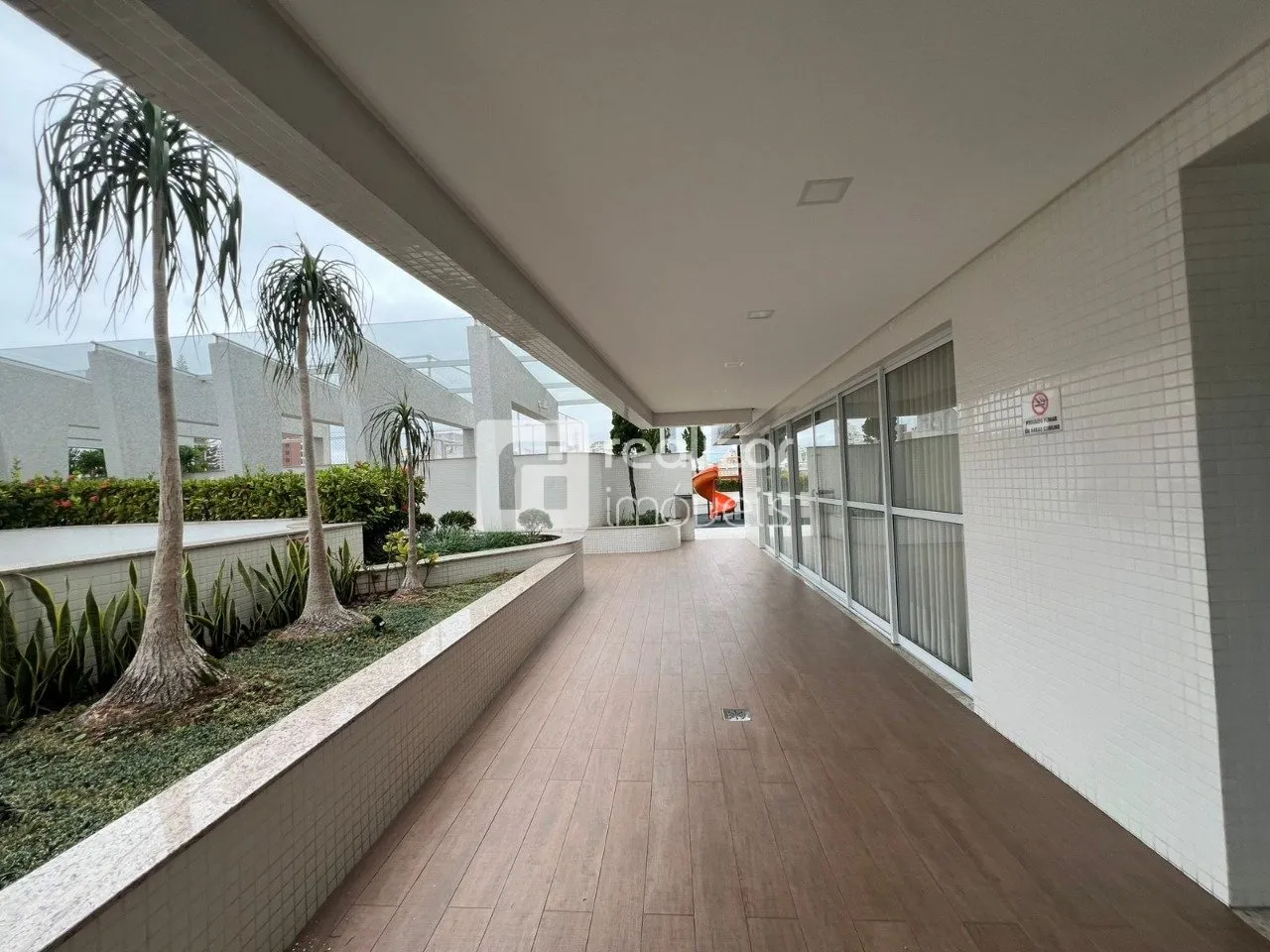 Apartamento amueblado de 3 dormitorios con balcón — photo 22