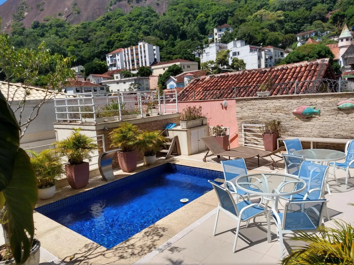 Casa mobiliada com 6 quartos e piscina aberta compartilhada — photo 39