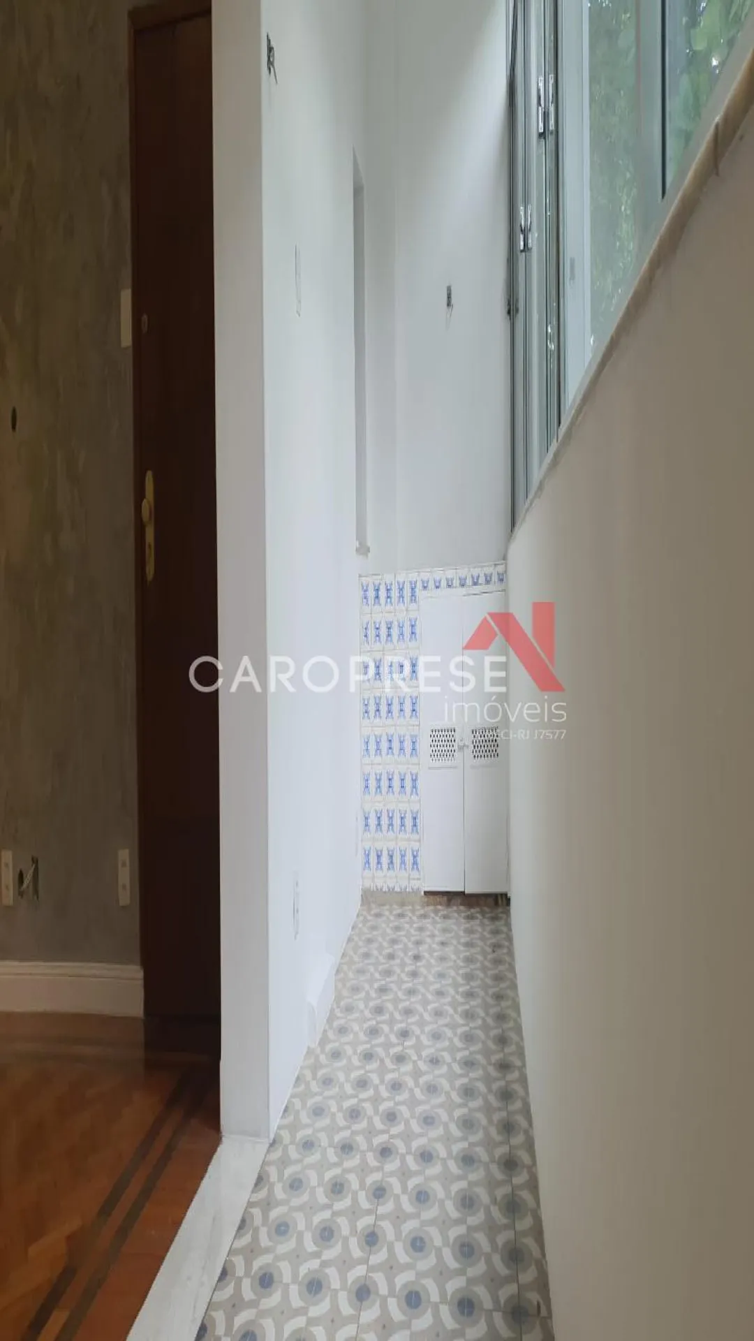 Apartment, 80 m², with wood or laminate floors — photo 12