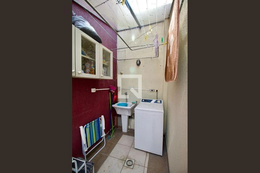 2-bedroom apartment with a grill on the balcony — photo 14