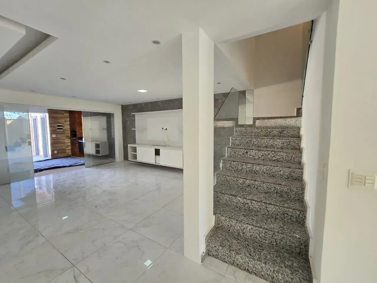 Casa para aluguel 330 m² com 4 quartos e cozinha americana — photo 12