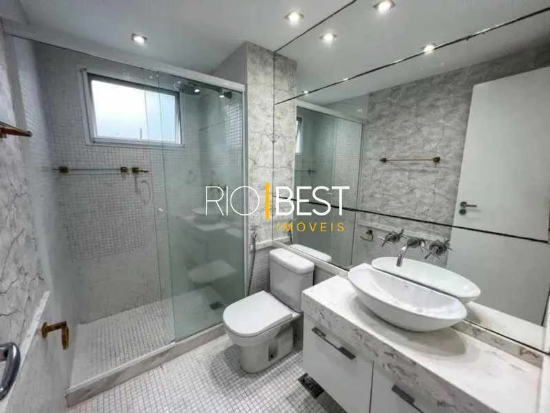 Apartamento amueblado de 127 m² con 3 suites y escritorio — photo 11