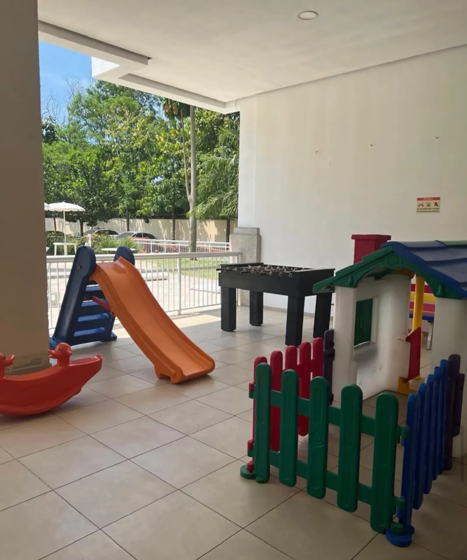Mountain view in a 2-bedroom apartment, 48 m² — photo 7