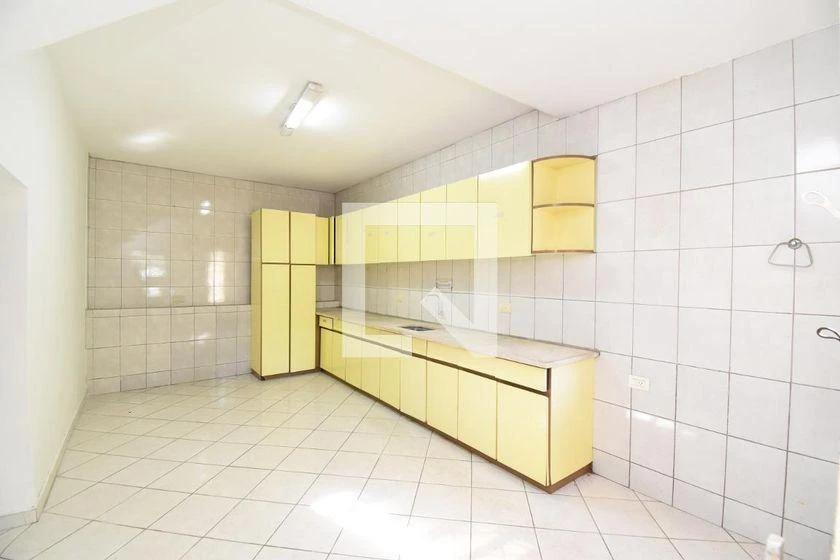 Casa com 5 quartos, 3 banheiros e cozinha separada — photo 20