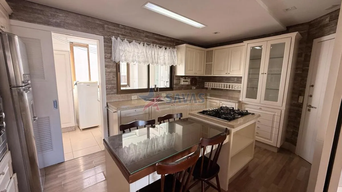 Apartamento amueblado con 3 suites y 2 plazas de garaje — photo 5