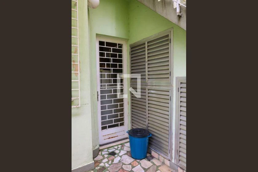 Casa mobiliada com 3 quartos e cozinha fechada a gás — photo 37