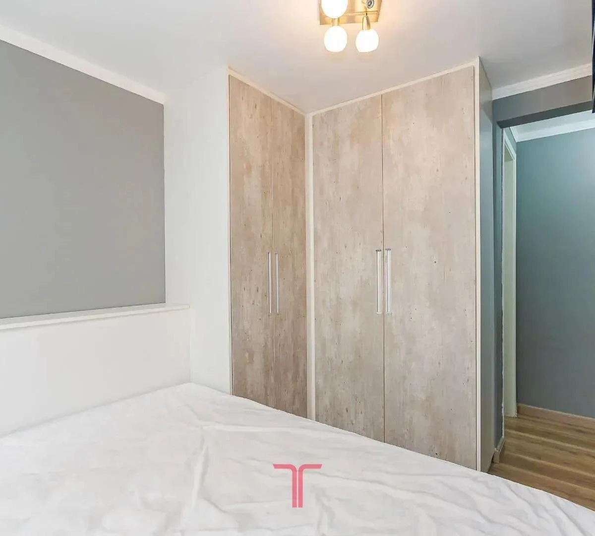 Furnished apartment, 47 m², with a walk-in closet — photo 17