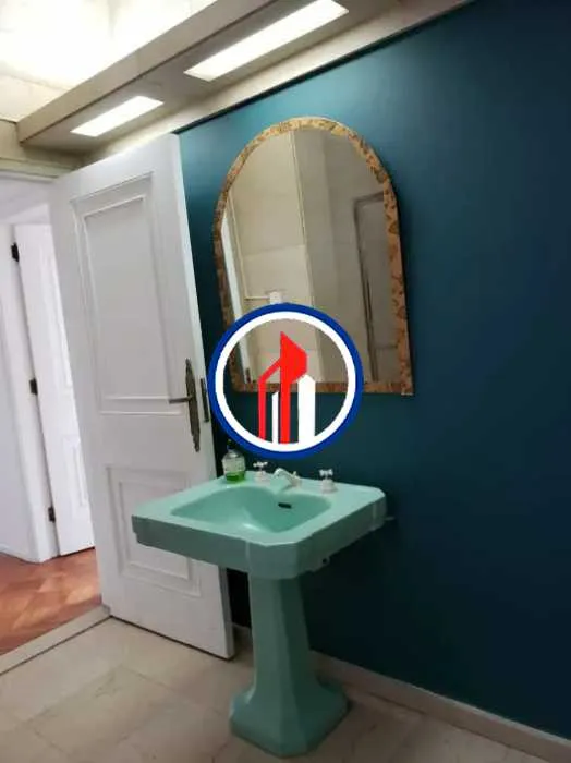 Apartment with 4 bedrooms and 5 bathrooms plus parking — photo 9