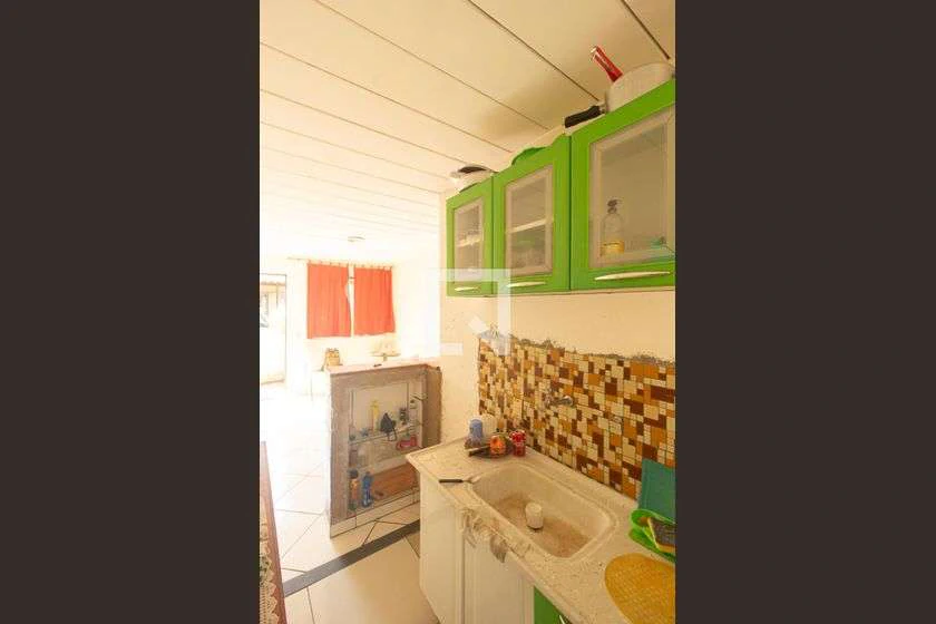 2-bedroom apartment with 1 bathroom and parking — photo 45