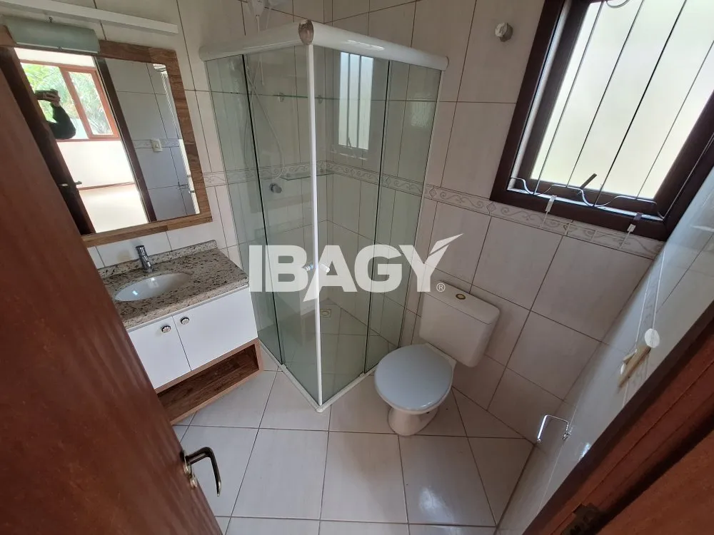 Будинок із 3 спальнями, 1 з власною ванною — photo 12