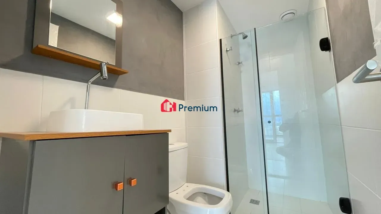 Apartment, 119 m², with a glass-enclosed balcony — photo 5