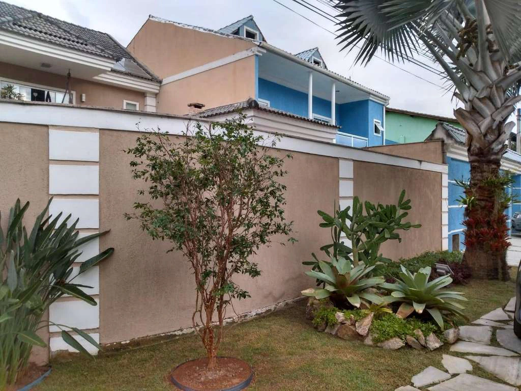 Casa com 4 quartos e piscina com área de sauna — photo 20