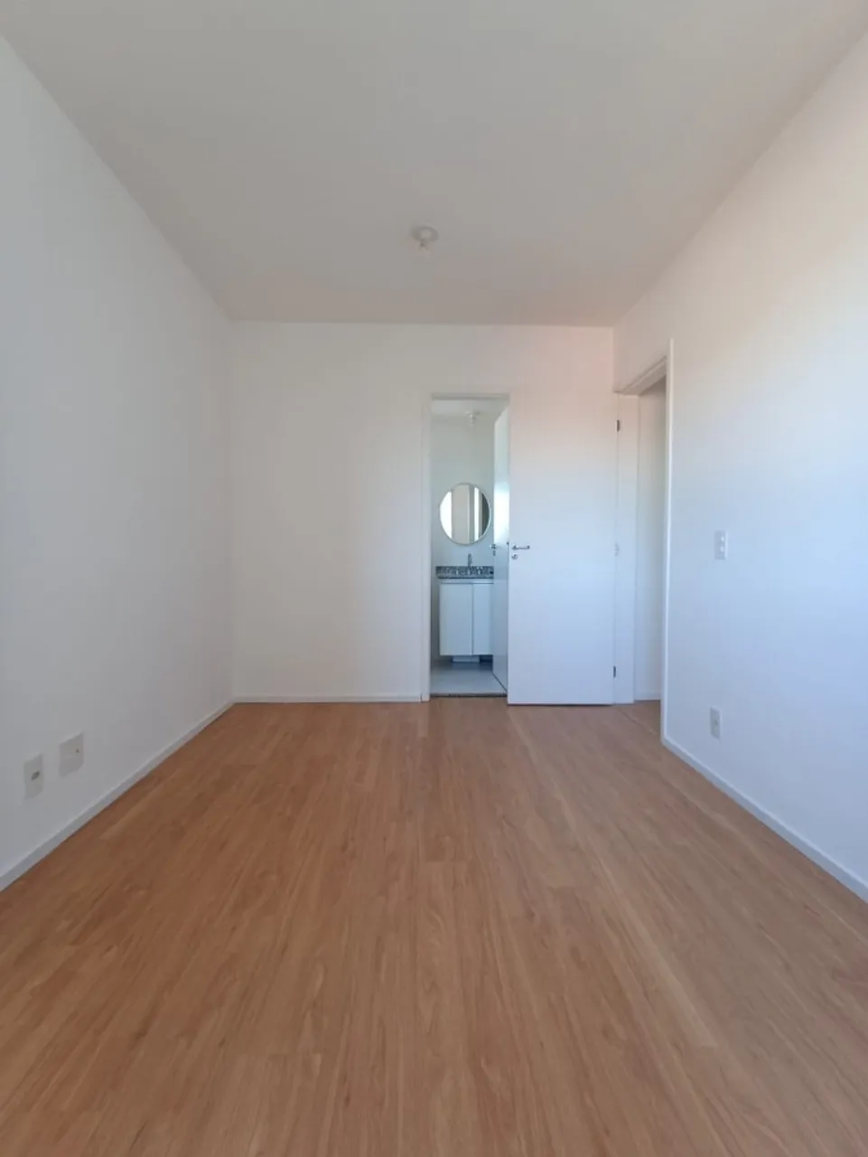 2-bedroom apartment with 2 bathrooms and parking space — photo 16