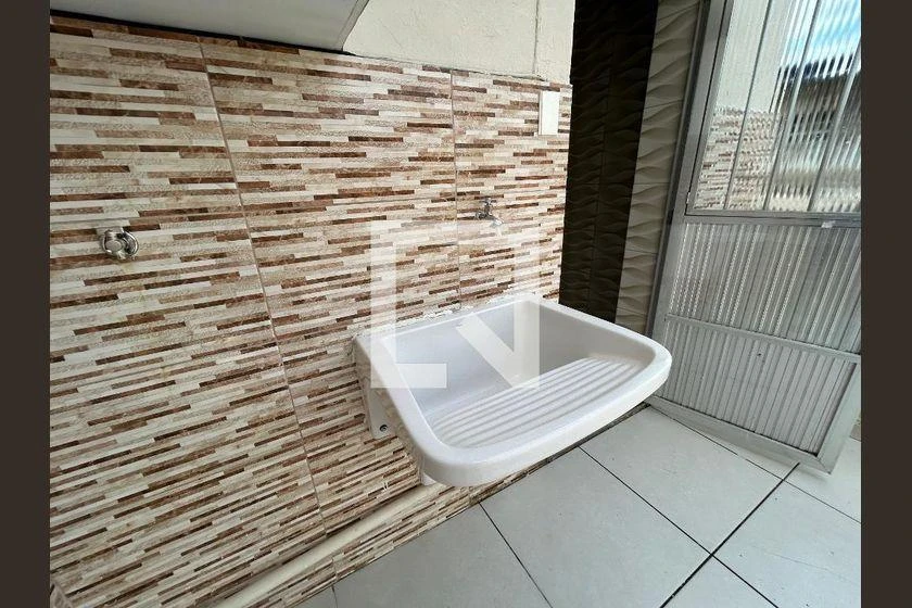 House, 76 m², with wood or laminate floors — photo 26