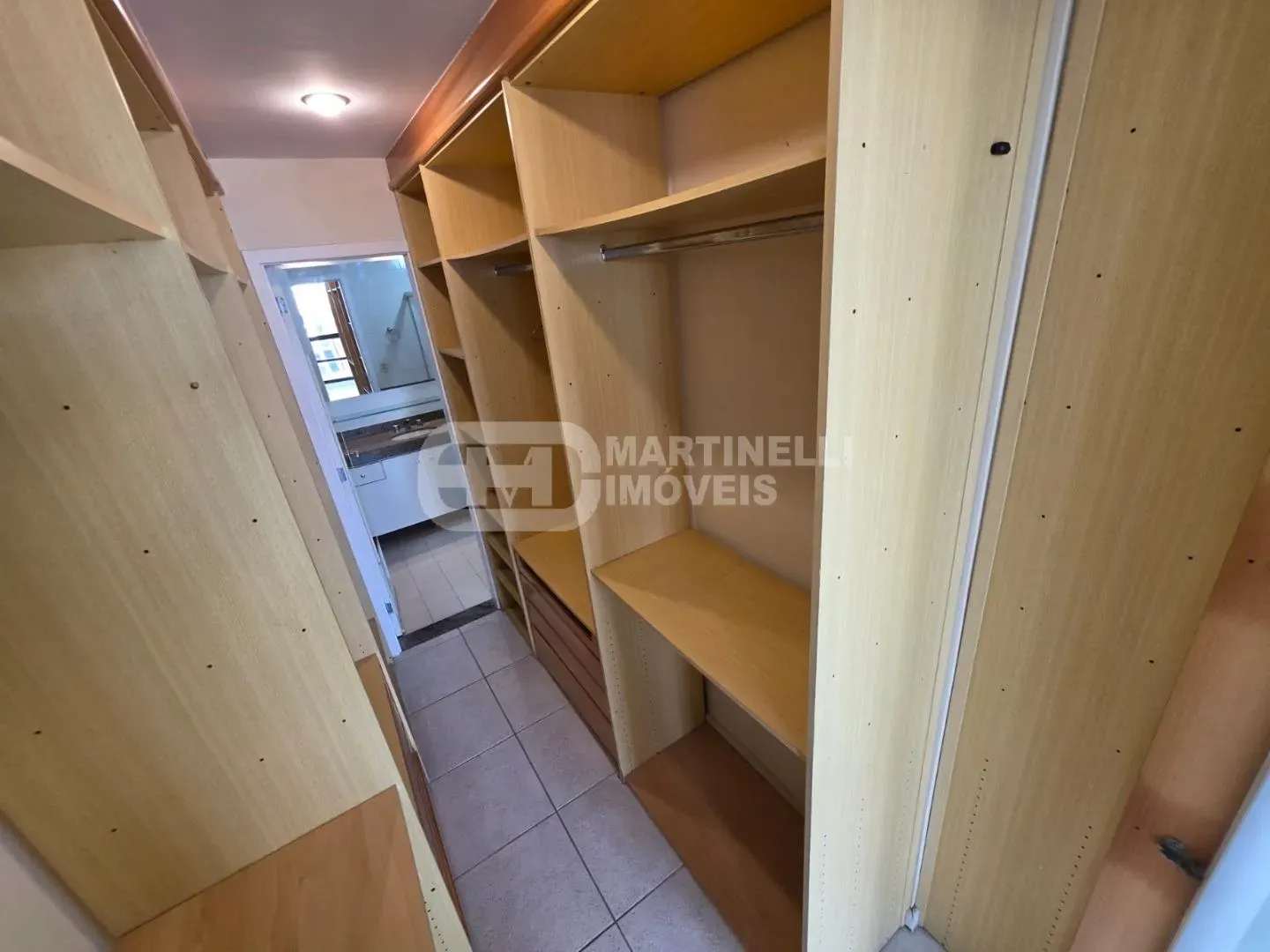Apartamento sem mobília com 3 quartos e 5 banheiros — photo 28