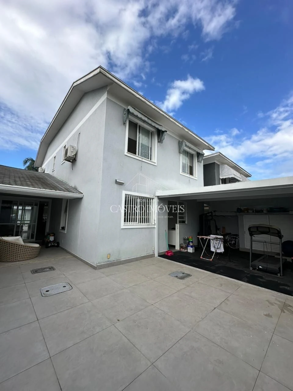 Furnished duplex house with 220 m² and 4 bedrooms — photo 28