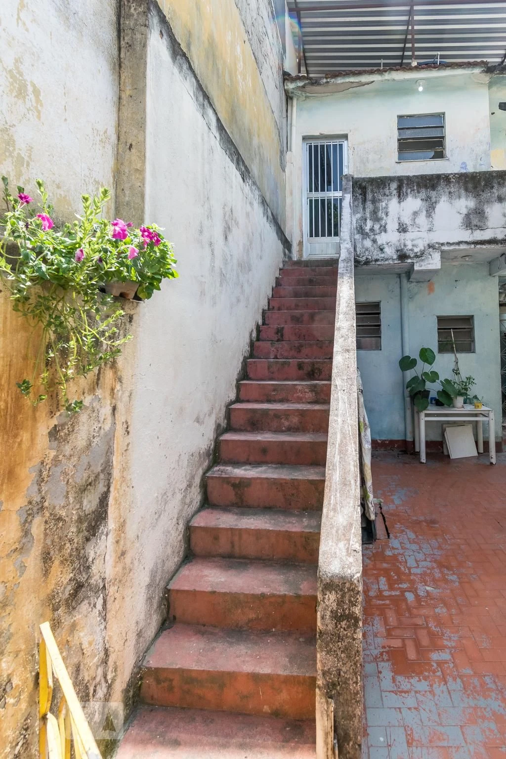 Apartment, 40 m², with a grill on the balcony — photo 7