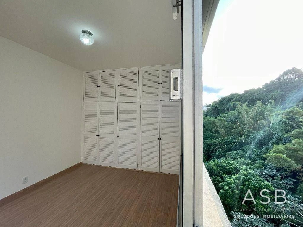 Вид на воду та 3 спальні: квартира 92 м² — photo 20