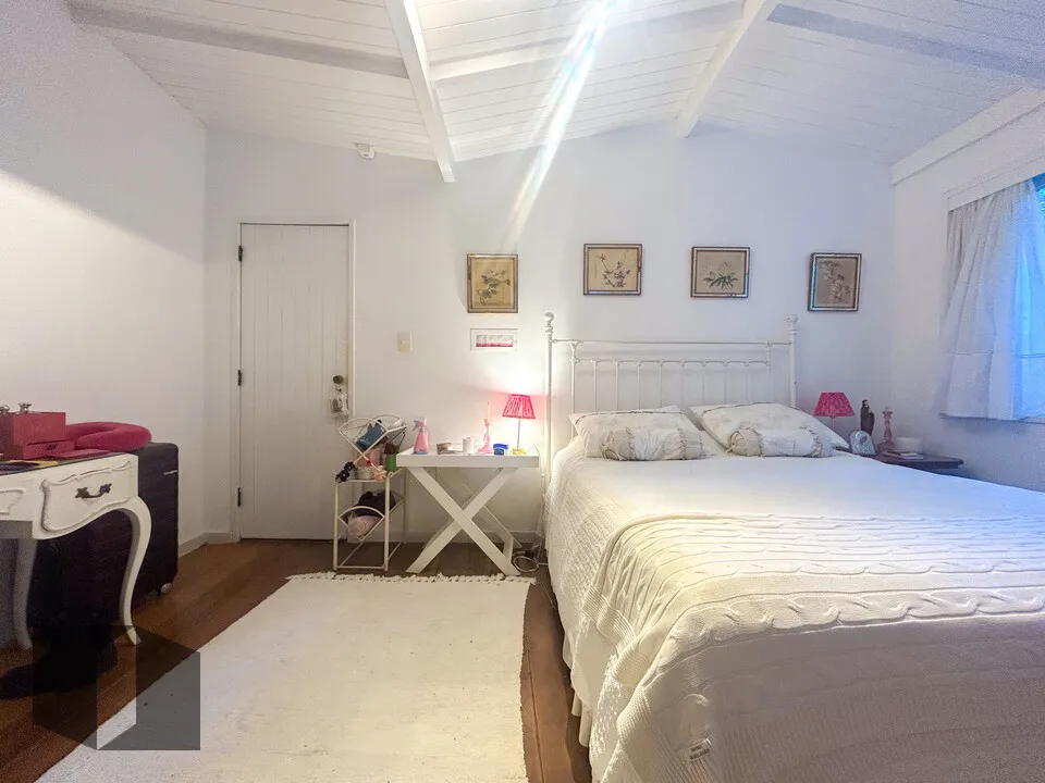 Casa triplex amueblada con 7 dormitorios y 5 suites — photo 37