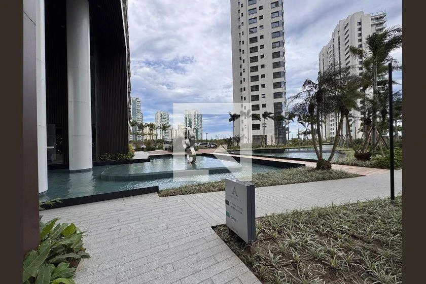 Rental apartment with 3 en-suite bedrooms and 130 m² — photo 27