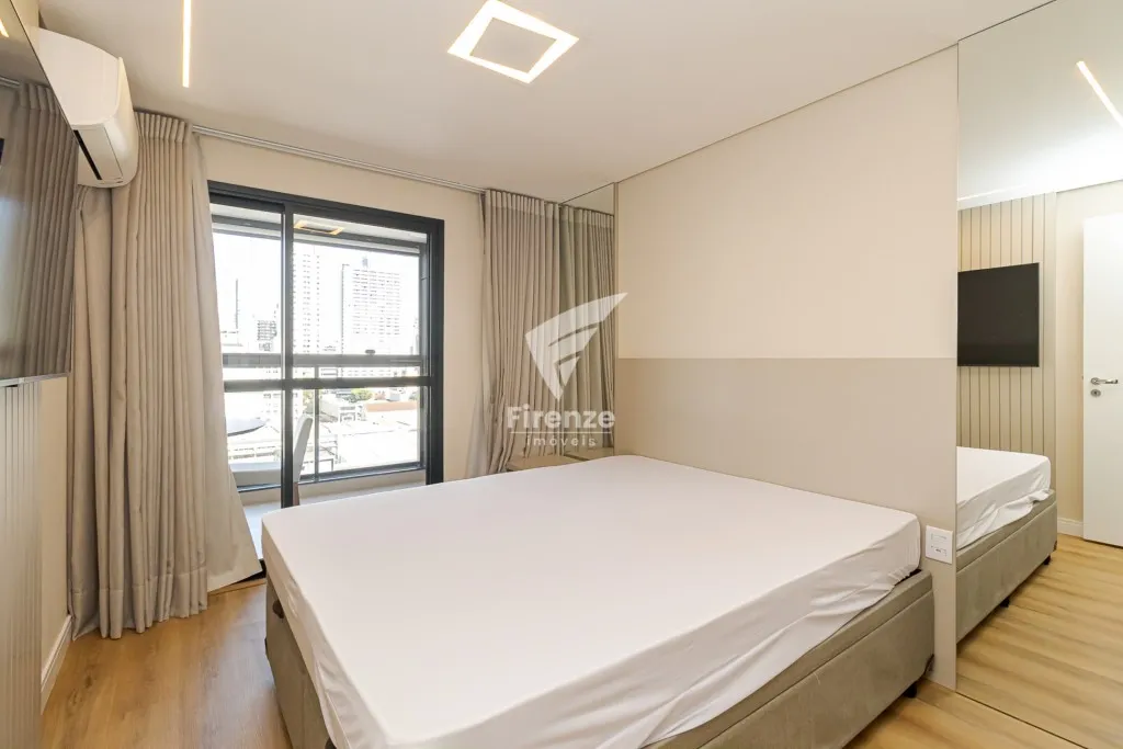 Apartamento mobiliado com cozinha integrada e varanda fechada — photo 18