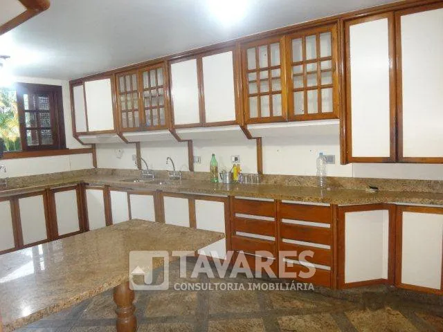 Unfurnished house with 5 bedrooms and a gas stove — photo 12