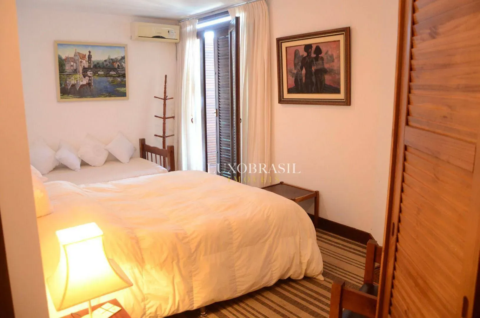 800 m² house with 5 bedrooms and 5 bathrooms — photo 40