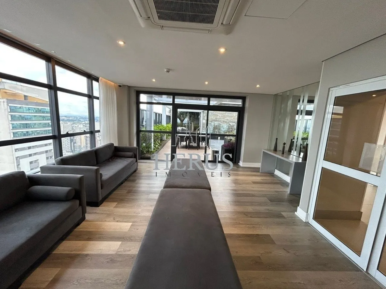 Apartamento de 2 dormitorios con suite y balcón — photo 38
