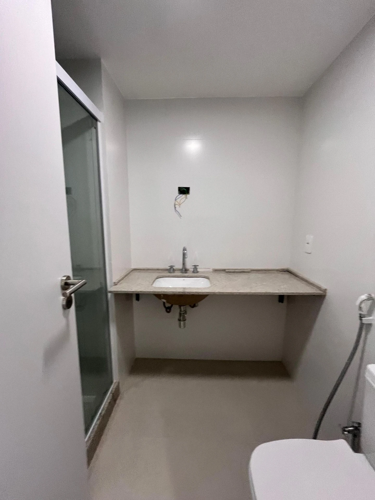 2-bedroom apartment in a building with a sauna — photo 35
