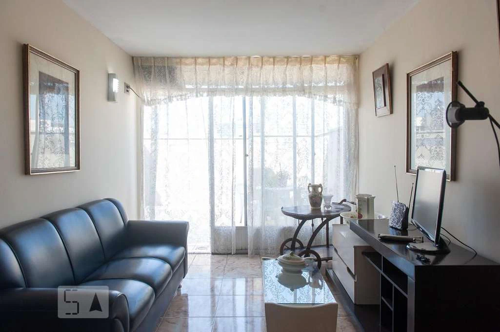 Квартира з балконом, 2 спальні та 75 м² — photo 17