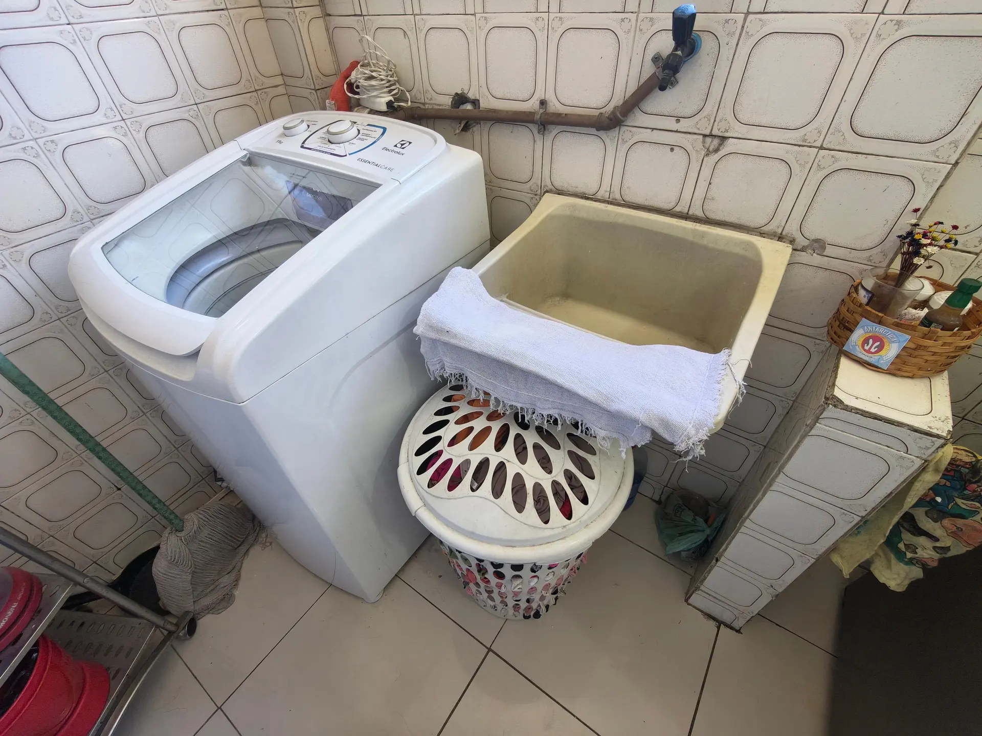 Furnished 2-bedroom apartment with 1 bathroom — photo 12