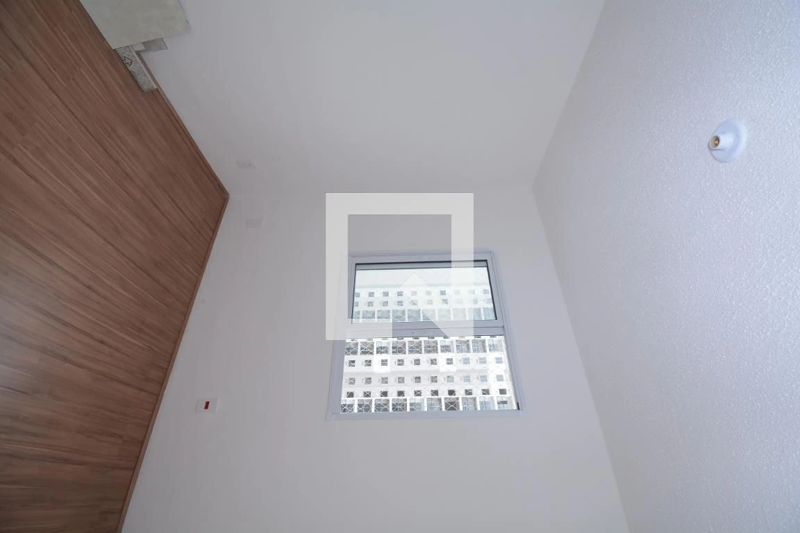 2-bedroom apartment in a building with a gym — photo 76