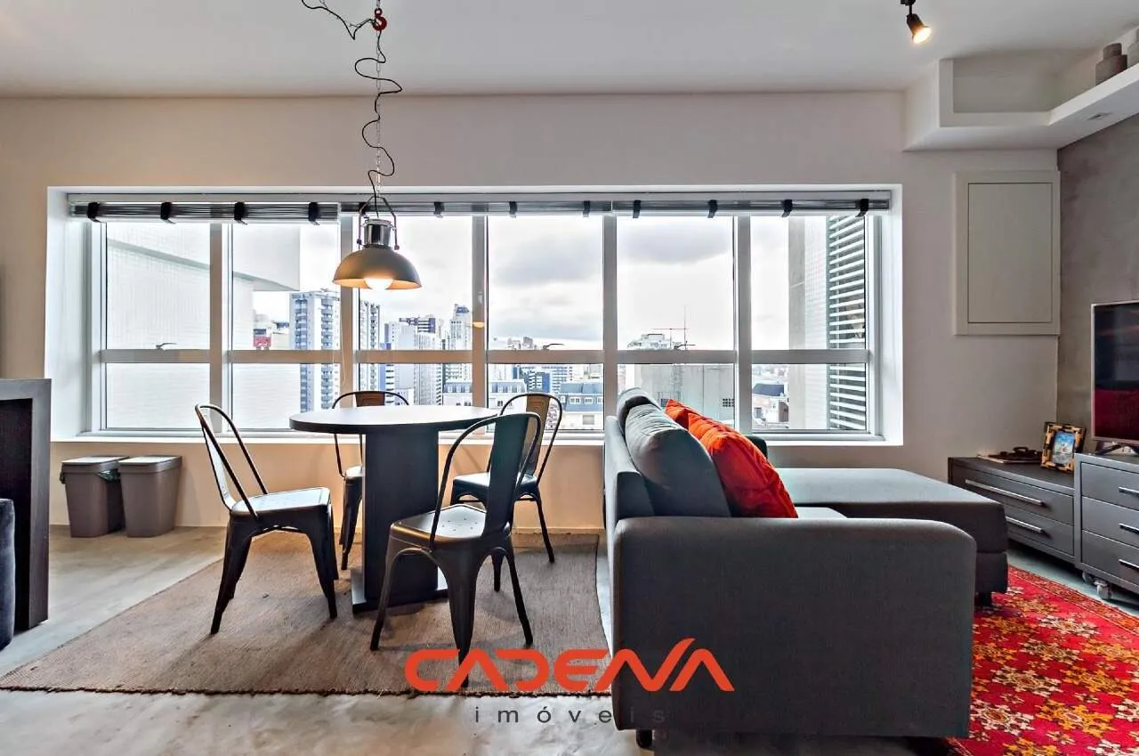 One-bedroom apartment with floor-to-ceiling windows — photo 14