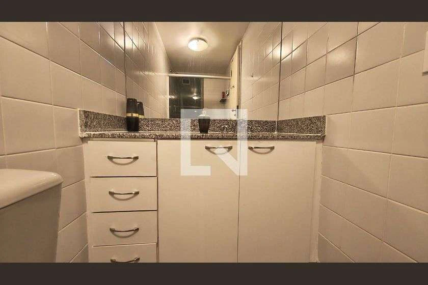 Apartamento mobiliado de 70 m² com 2 quartos e 1 vaga — photo 7