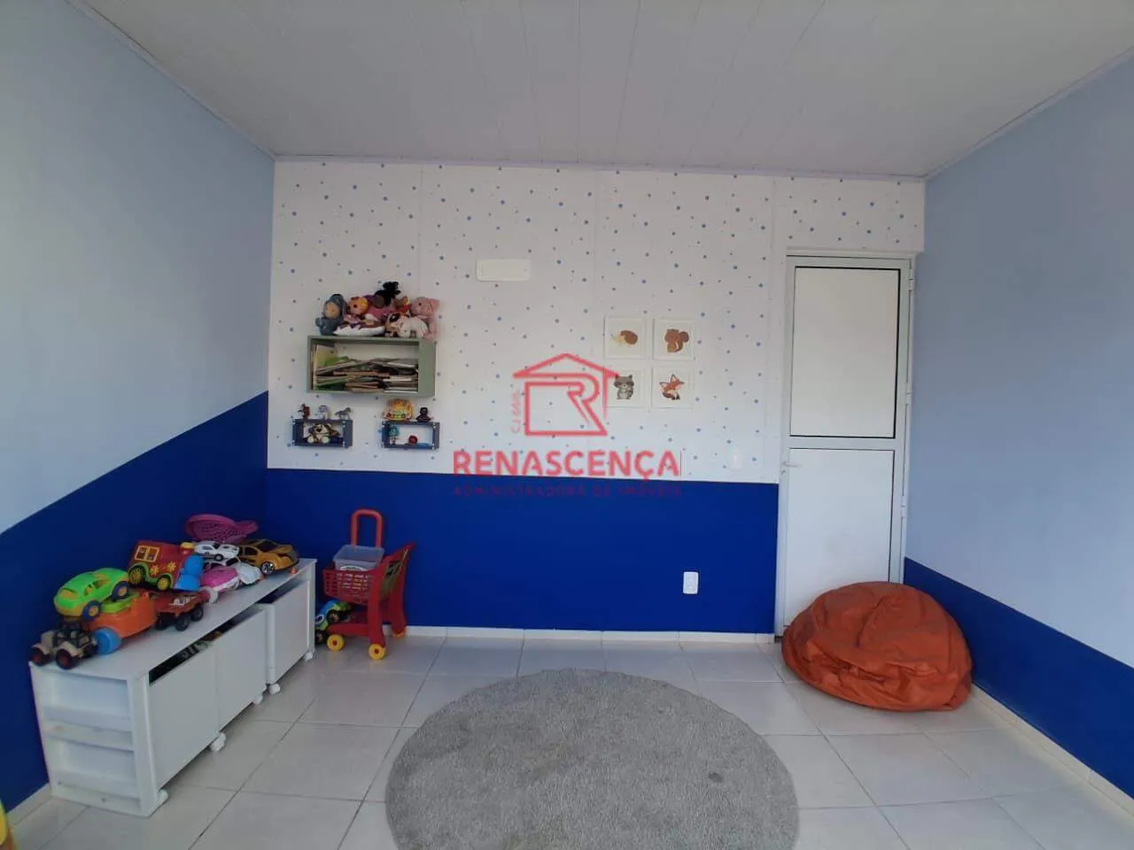 Apartamento com 2 quartos e cozinha com fogão fechado — photo 22