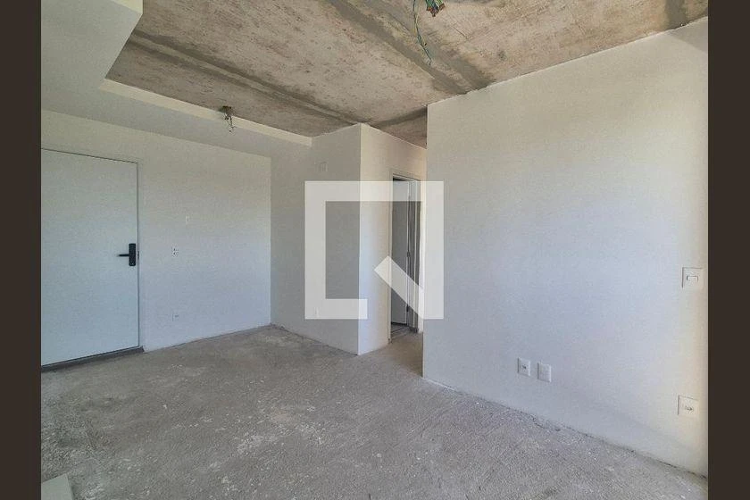 Apartamento para locação com janelas do chão ao teto — photo 22