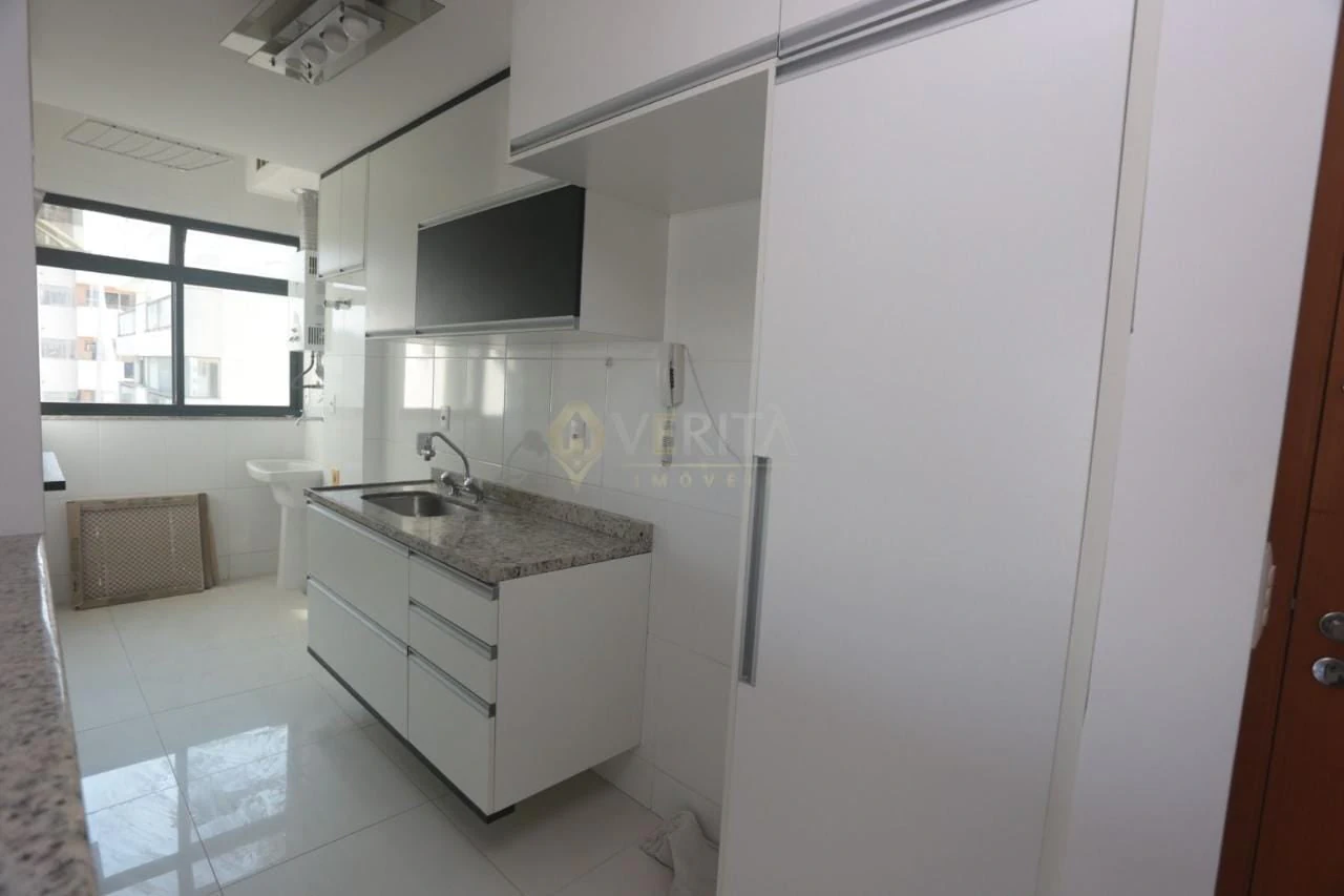 Apartamento de 3 quartos com varanda gourmet e churrasqueira — photo 12