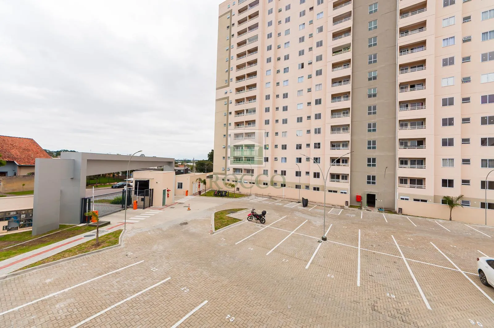 Apartment, 47 m², with a grill on the balcony — photo 54