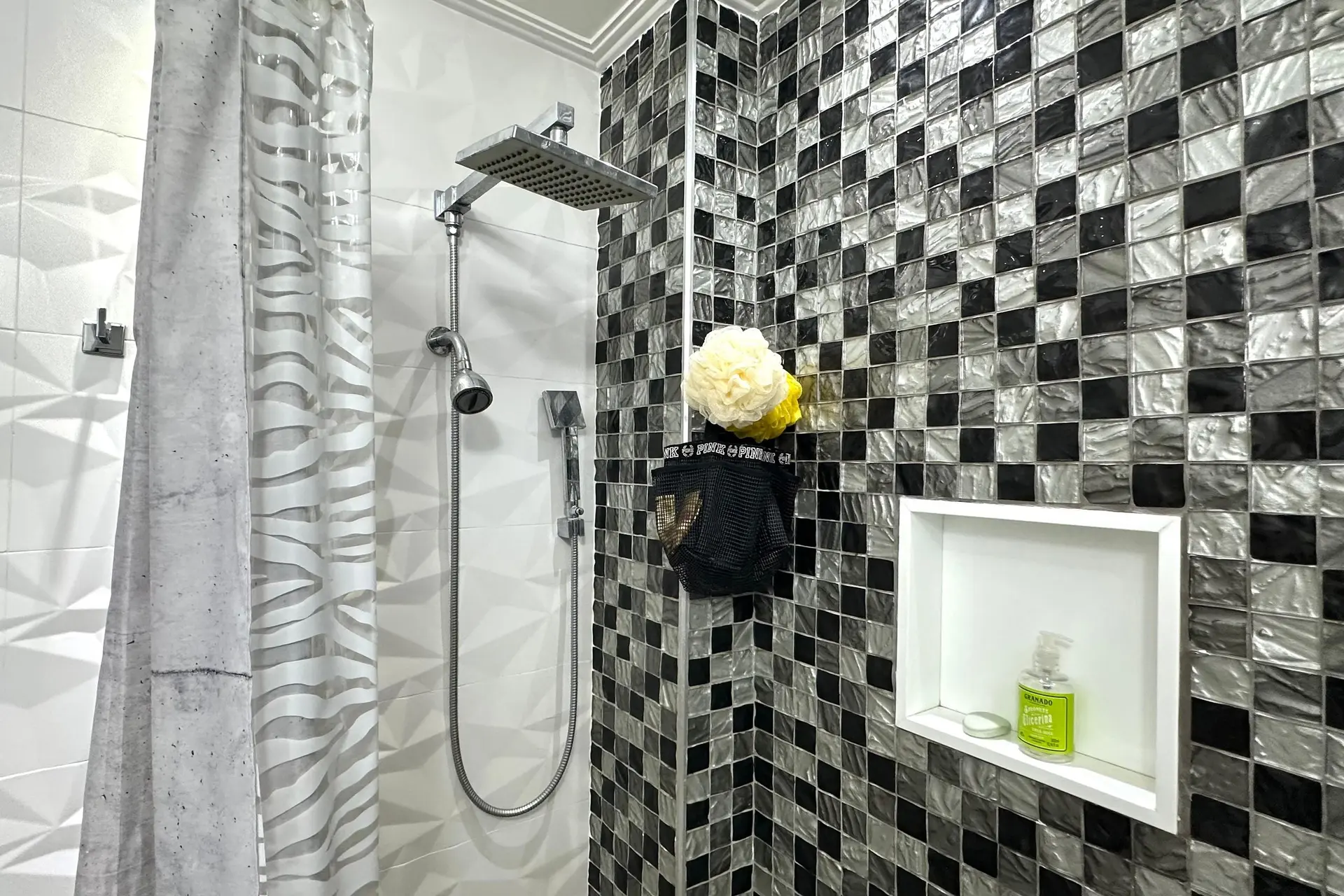 3-bedroom apartment with a home office in Rio de Janeiro — photo 28