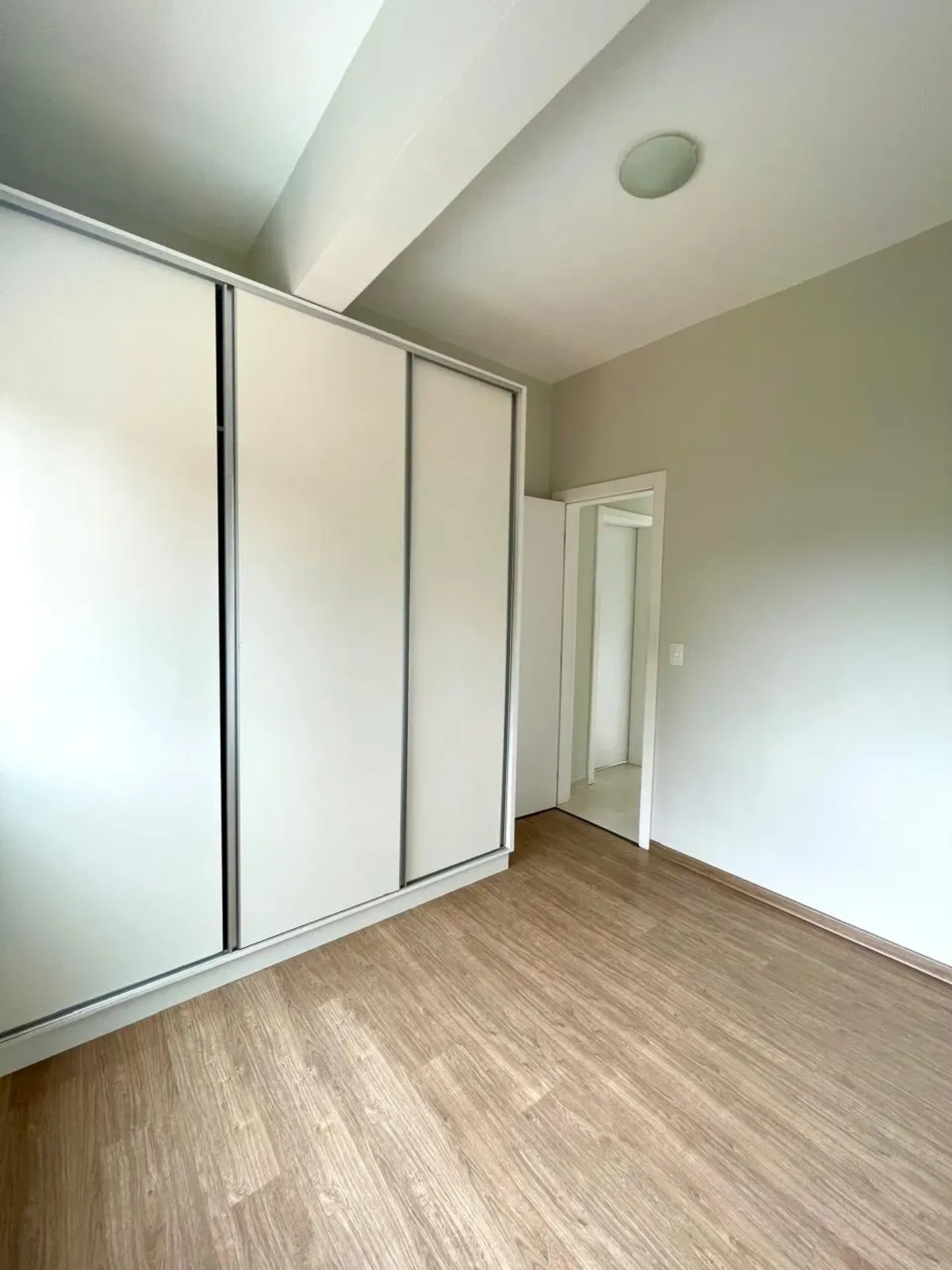 2-bedroom apartment, 1 with its own bathroom, 50 m² — photo 3