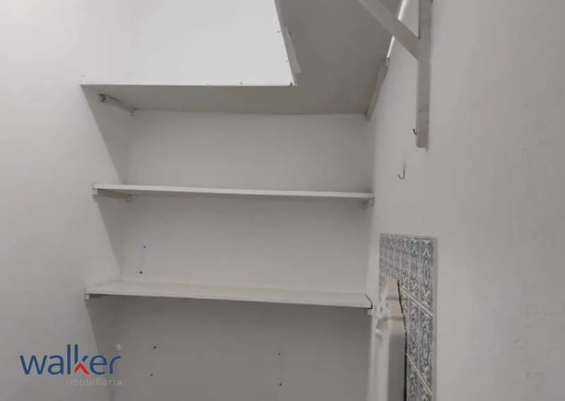 Unfurnished apartment with 3 bedrooms and 2 bathrooms — photo 5