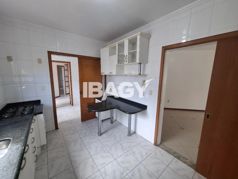 Mountain view in a 2-bedroom apartment, 112 m² — photo 9