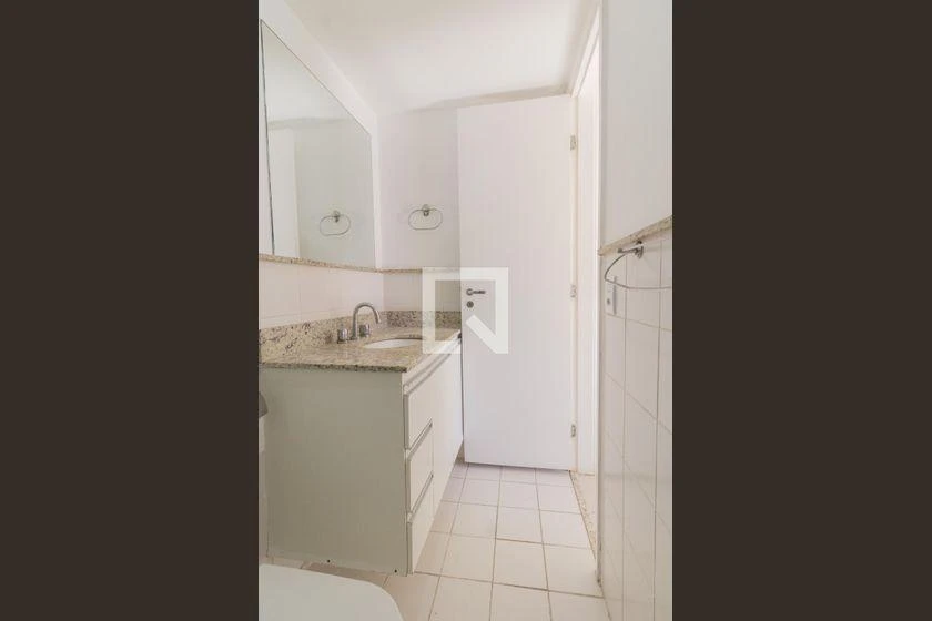 Furnished apartment, 70 m², with a washing machine — photo 34