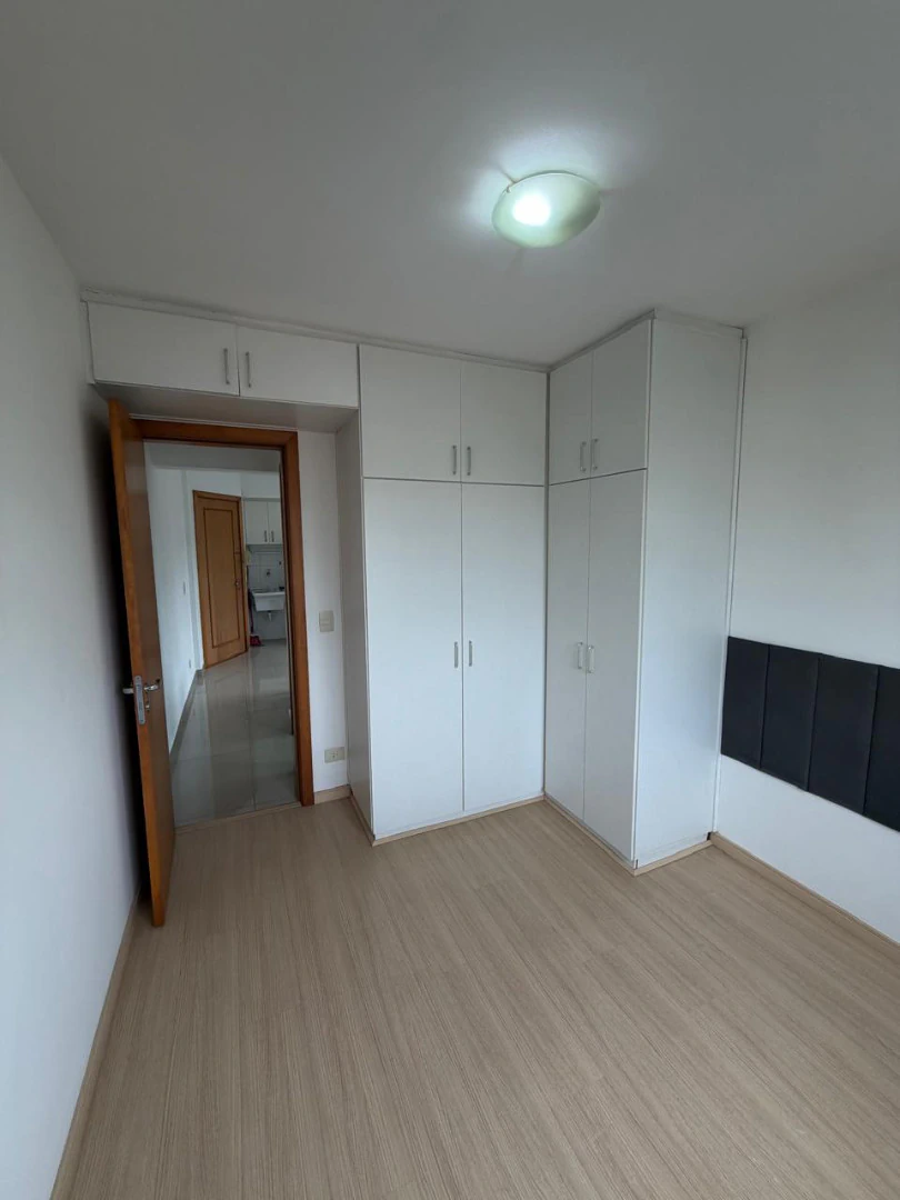 One-bedroom apartment with a washing machine in Curitiba — photo 13