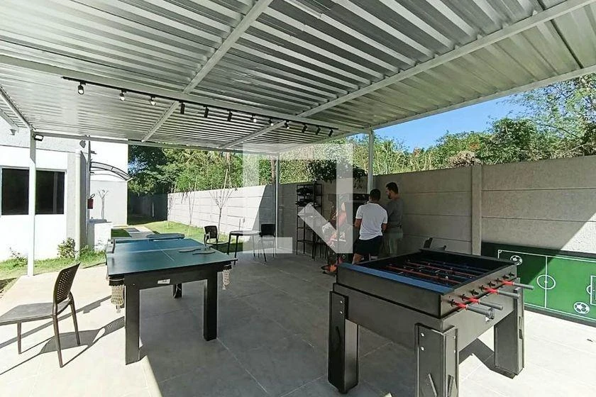 2-bedroom apartment in a building with a gym — photo 6