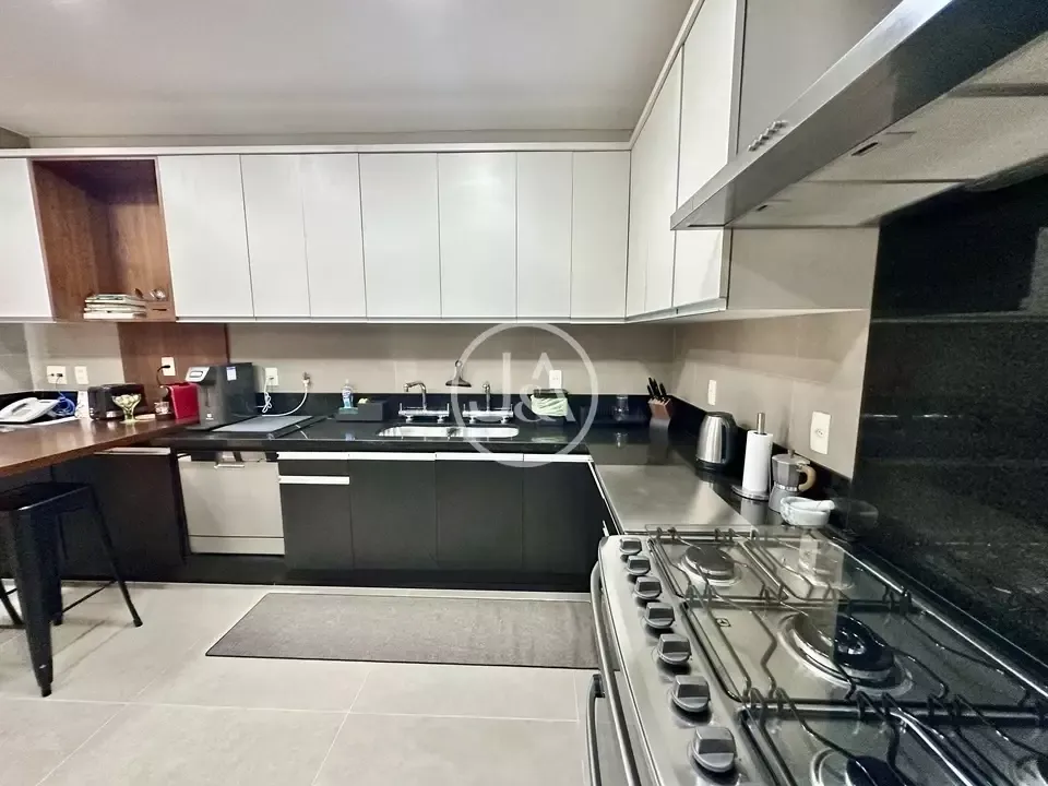 Apartamento amueblado con 3 dormitorios y cocina abierta — photo 20