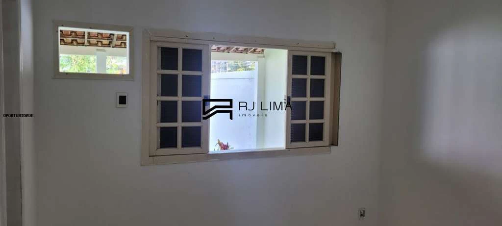 Casa em condomínio com 3 dormitórios e 220 m² — photo 25