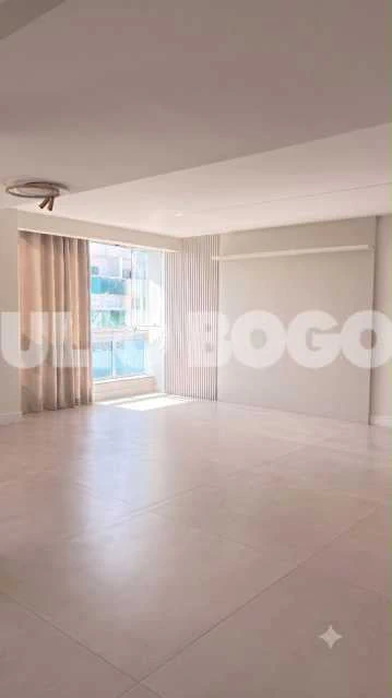 Furnished duplex penthouse with 3 en-suite bedrooms and 180 m² — photo 15